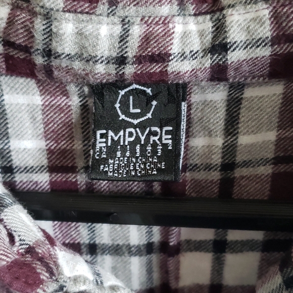 Empyre Plaid Button Down Size L - Picture 3 of 4
